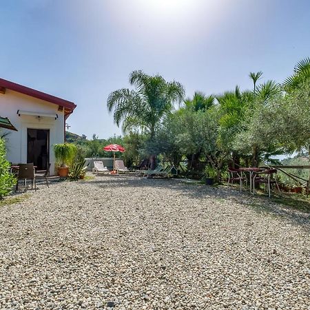 Villa Casa Di Martina Savoca Exterior foto